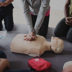 first aid and CPR training - Secure Canada Security-1